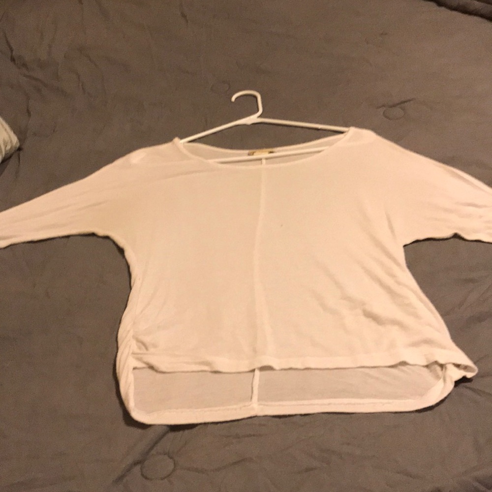 Whit long sleeve shirt